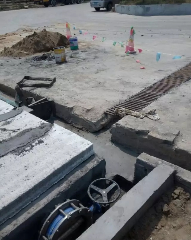加油站建应急池,